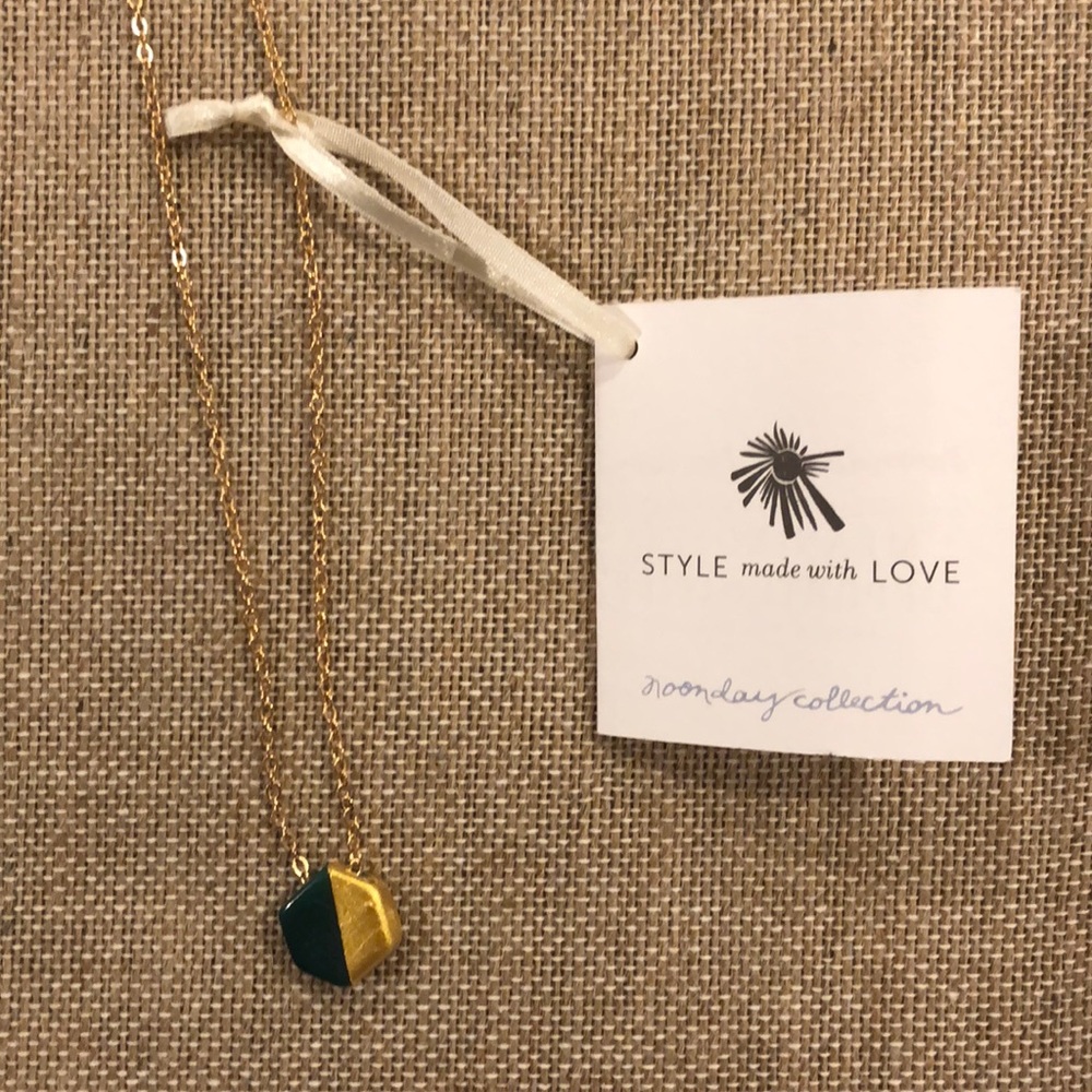 Horizon Necklace